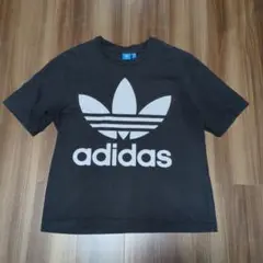 adidas ブラック 半袖 Tシャツ