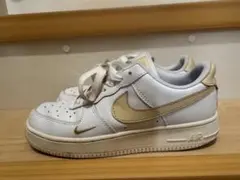 NIKE スニーカー WCZ0270 106WHITE/LT SIL NIKE スニーカー WCZ0270 106WHITE/LT SIL - メルカリ