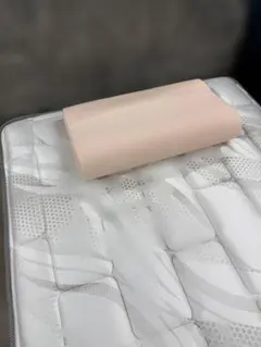 Item thumbnail for item 19fe9f6b-a9b5-453c-bea1-2370c2f4494a