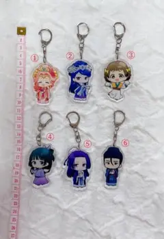 【ほぼ新品】人気アニメ キーホルダー【６個セット】