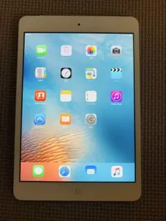 良品・iPad mini（第1世代） 16GB Wi-Fi + Cellular