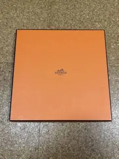 HERMES オレンジボックス カレ90 空箱