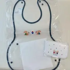 ☆【新品未使用】 ファミリア 食事 エプロン スタイ お尻拭きカバー 付き