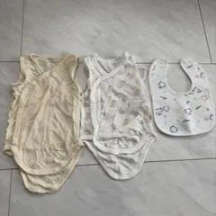 ベビー肌着2枚・よだれかけセット
