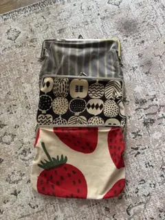 ②点セット】marimekko マリメッコ フラットポーチ 新品タグ付き 