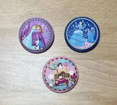 ディズニー 刺繍缶バッジ ビスケット2 セット