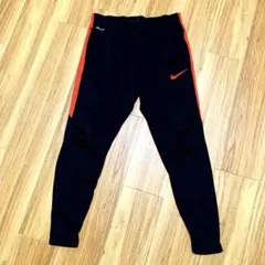 ナイキ パンツ ウェア