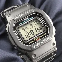 定番ベーシック G-SHOCK DW-5600E CASIO［良品］