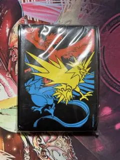 ポケモンカード ファイヤー サンダー フリーザー デッキシールド 海外限定