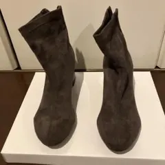 ブーツ　ブラウン