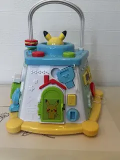 モンポケ ピカチュウたちのてあそびいっぱいボックス　知育玩具