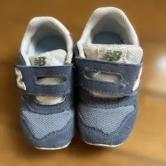 New Balance ベビーシューズ ネイビー/グレー