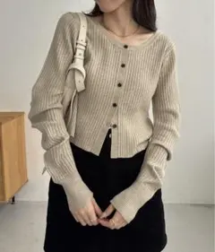 【新品タグ付き】前後2wayカーブスリーブニット