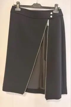 KORS ジッパー付きタイトスカート 黒 美品 日本製のサムネイル