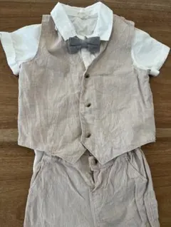 H&M ベージュ フォーマルスーツ 蝶ネクタイ付き