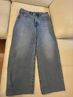 ライトブルー ストレートデニム