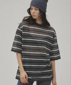 Sheer Border T-shirt インディゴブルー　タグ付きのサムネイル