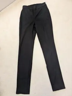 GU　レディース　スキニーパンツ　ブラック　Sサイズ