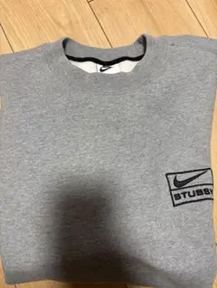 Nike STUSSY コラボ クルーネックスウェット グレー
