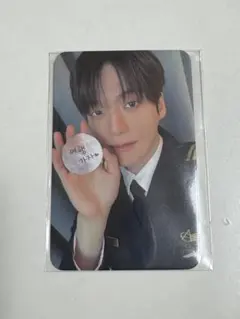 Item thumbnail for item 62c1e874-5e28-471a-acff-32040016e515