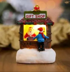 ギフトショップ サンタ ライトアップ