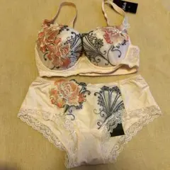 Item thumbnail for item 7591437d-1a96-49b1-b8f0-420f6ef42321