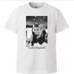 新品 オードリー・ヘプバーン Tシャツ　おもしろTシャツ　メンズ　レディース