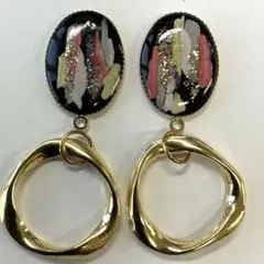 Item thumbnail for item e0d712bb-86cb-4c2d-a734-56f2532b3638