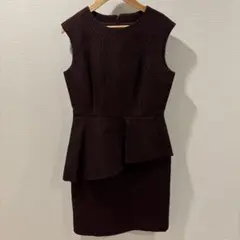 GRACE CONTINENTAL ペプラムドレス ボルドー 36のサムネイル