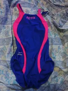 ACTIS　スイミング　レディースSサイズ
