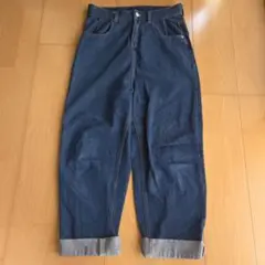 デニムパンツ　バルーンパンツ　サーカスパンツ