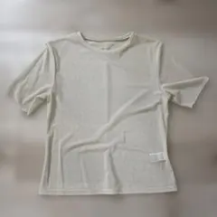 GUシアーTシャツ　Ｍサイズ