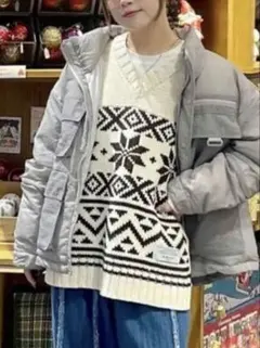 新品♡ニコアンド　niko and… ノルディックベスト　フリーサイズ
