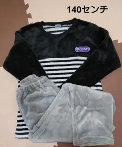OUTDOOR PRODUCTS ストライプパジャマ　140センチ