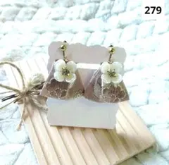 フラワー　インド刺繍リボンイヤリング/ピアス（ダスティピンク）