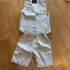 120センチ　セレモニーグレー系チェック ベストとショートパンツのセット