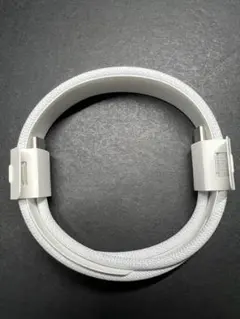 Apple  60W USB-C充電ケーブル（新品未使用）