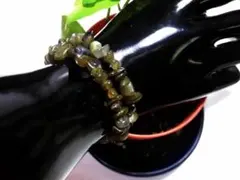 天然石 ラブラドライトさざれ石形状記憶ブレスレット 250720417
