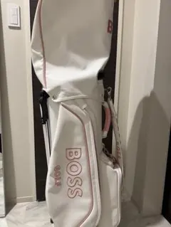 nori様　BOSS ホワイト キャディバッグ 新品 nori様 BOSS ホワイト キャディバッグ 新品 - メルカリ