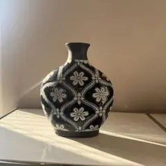 ヴィンテージの花柄花瓶