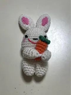 ハンドメイド あみぐるみ うさぎ オレンジのスカート - メルカリ