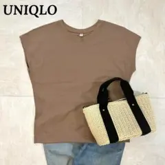 ✨夏物最終セール価格✨ 極美品◎ ユニクロ ノースリーブTシャツ 半袖 モード