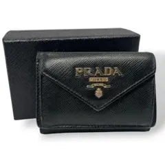 PRADA 三つ折り財布 ブラック ICチップ(RFID)搭載 - メルカリ