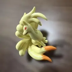 モンコレボックス vol.5 キュウコン　フィギュア