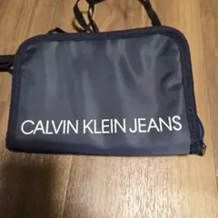 CALVIN KLEIN JEANS サコッシュ ネイビー