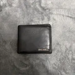 DIESEL 二つ折り財布 ブラック レザーのサムネイル