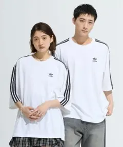 adidas Originals オーバーサイズTシャツ