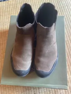 KEEN（キーン）エレナ チェルシー ブーツ