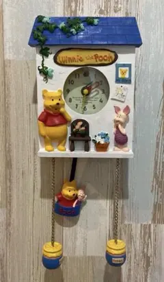 ほぼ新品】ディズニー くまのプーさん 電波掛け時計 スワロフスキー