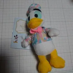 ディズニー　イッツ・ア・スモールワールド　ぬいぐるみBOOK　ドナルドダック